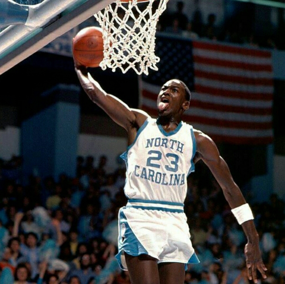 BASKETBALL SUPERSTARS DEFYING GRAVITY 8.5x11 GLOSSY 10 POSTER BUNDLE HS,NCAA&NBA